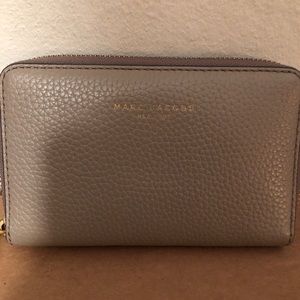 Marc Jacobs Zippered Wristlet Wallet